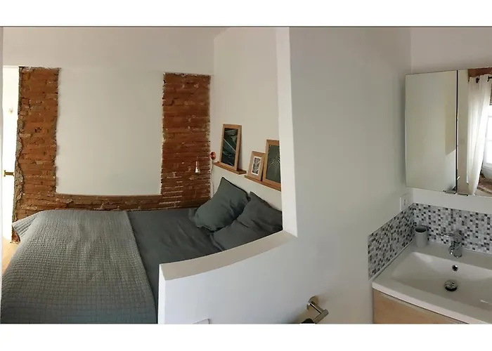 Charmant-confort-hypercentre-metro-wifi Apartamento *